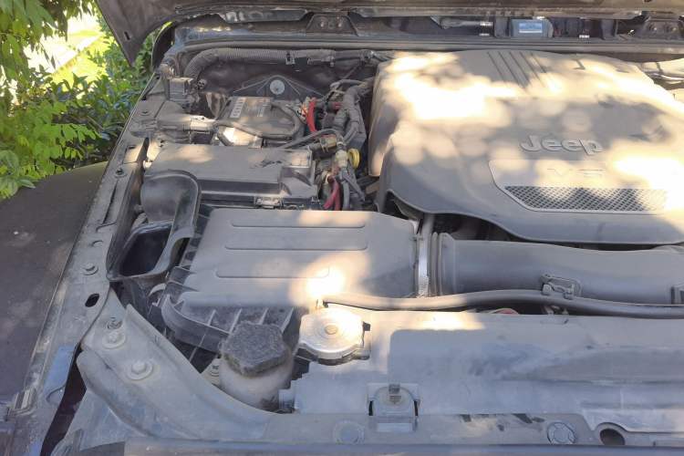 Used Jeep Wrangler  Engine Bay Right