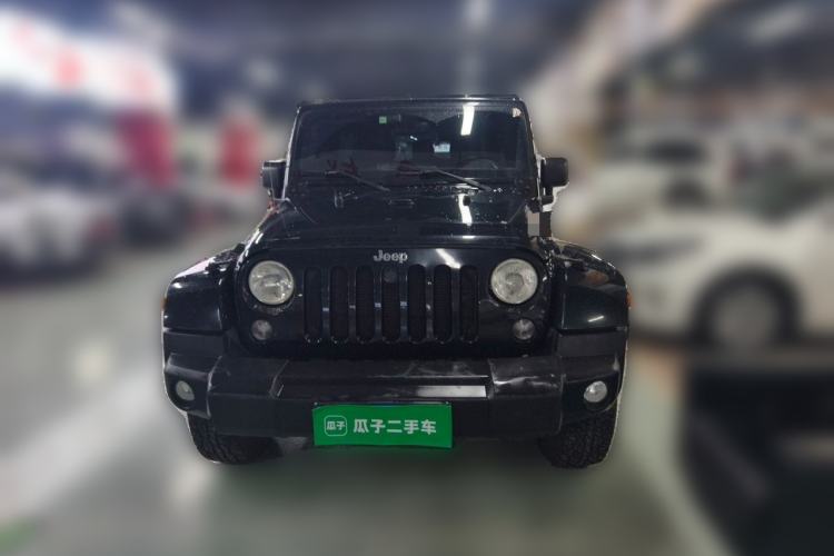 Used Jeep Wrangler 2015 3.0L Sahara Four-Door Comfort Edition Front
