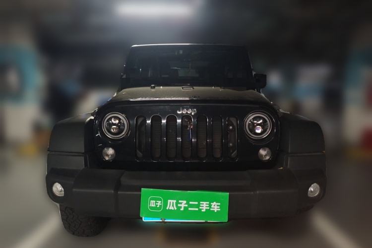 Used Jeep Wrangler 2015 3.6L Rubicon Two-Door Comfort Edition Front