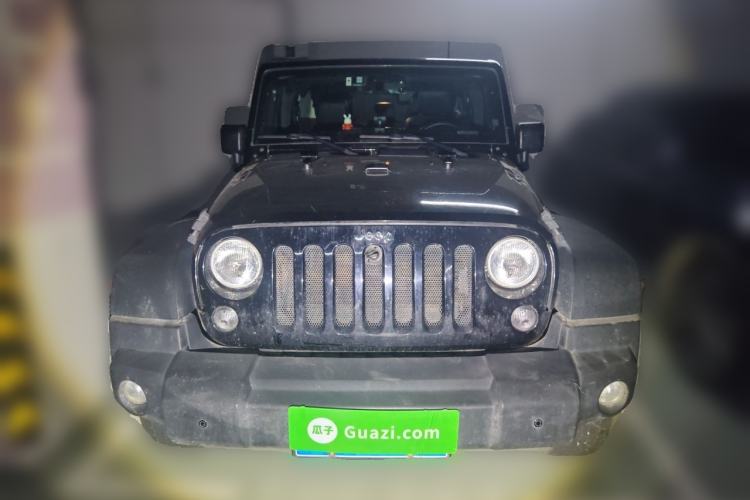 Used Jeep Wrangler 2015 3.6L Rubicon Four-Door Edition Front