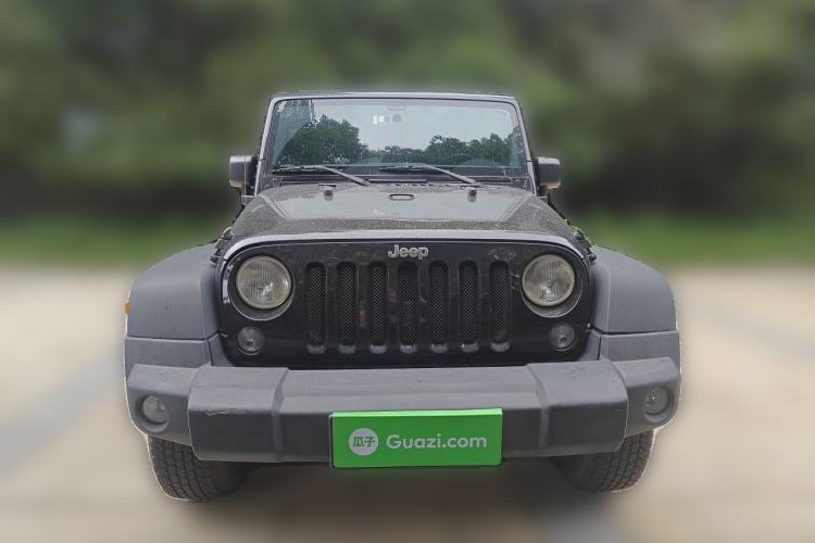 Used Jeep Wrangler 2015 3.6L Rubicon Two-Door Comfort Edition Front