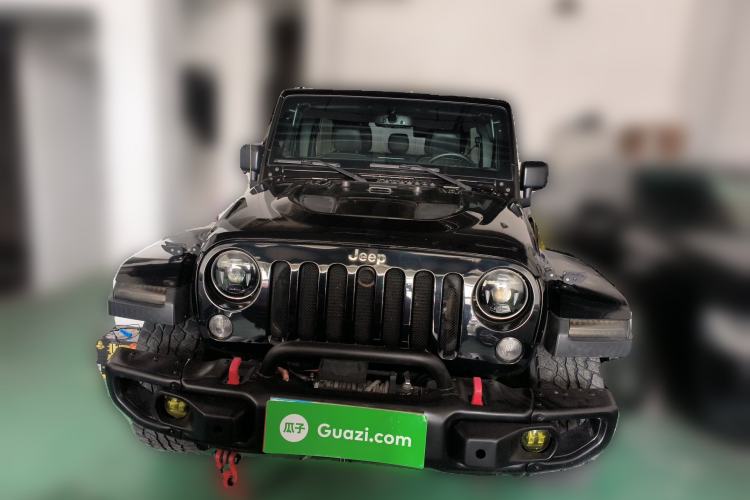 Used Jeep Wrangler 2015 3.0L Sahara Four-Door Comfort Edition Front