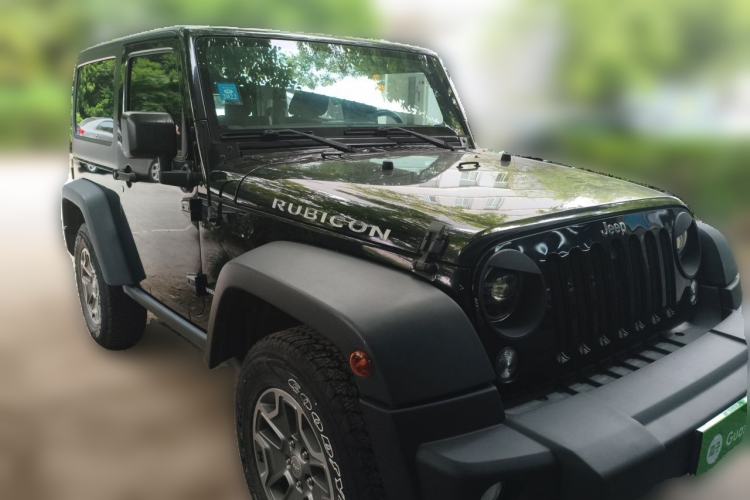 Used Jeep Wrangler 2015 3.6L Rubicon Two-Door Comfort Edition Front Right 45 Deg