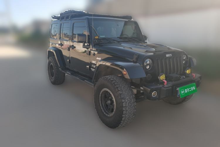 Used Jeep Wrangler 2015 3.0L Sahara Four-Door Edition Front Right 45 Deg