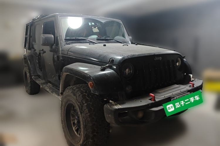 Used Jeep Wrangler 2015 2.8TD Sahara Four-Door Edition Front Right 45 Deg