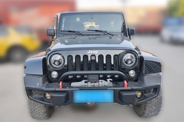 Used Jeep Wrangler 2015 3.0L Sahara Four-Door Comfort Edition Front