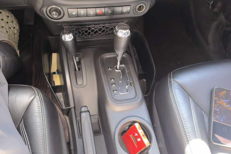 Used Jeep Wrangler  Gear Lever