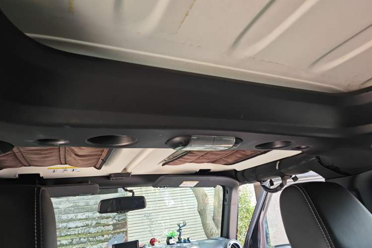 Used Jeep Wrangler 2015 3.0L Sahara Four-Door Comfort Edition Headliner