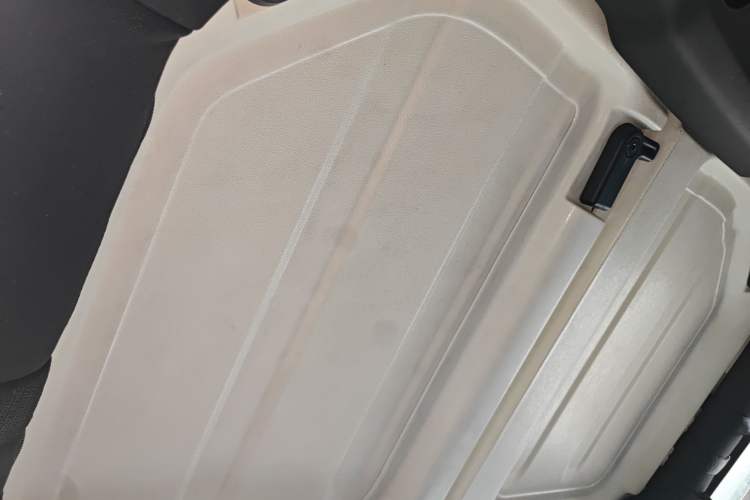 Used Jeep Wrangler 2015 3.6L Rubicon Two-Door Comfort Edition Headliner