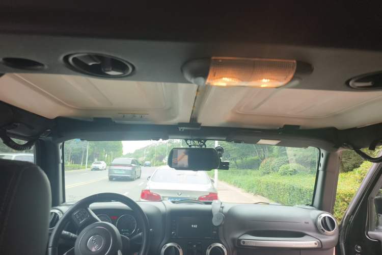 Used Jeep Wrangler 2015 3.0L Sahara Four-Door Comfort Edition Headliner