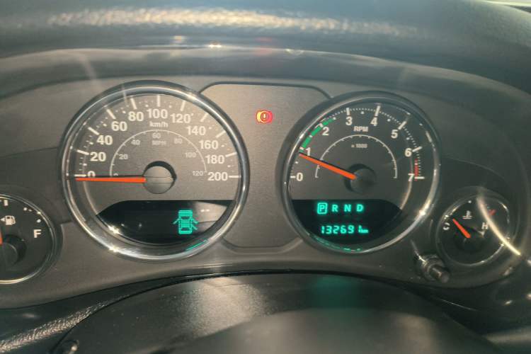 Used Jeep Wrangler 2015 3.0L Sahara Four-Door Comfort Edition Instrument Cluster