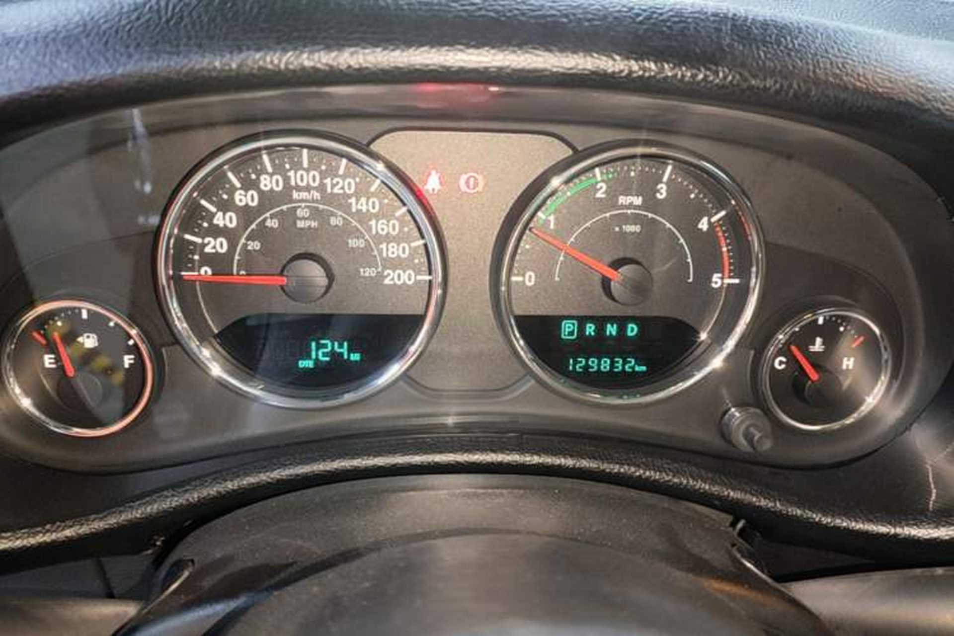 Used Jeep Wrangler 2015 2.8TD Sahara Four-Door Comfort Edition Instrument Cluster