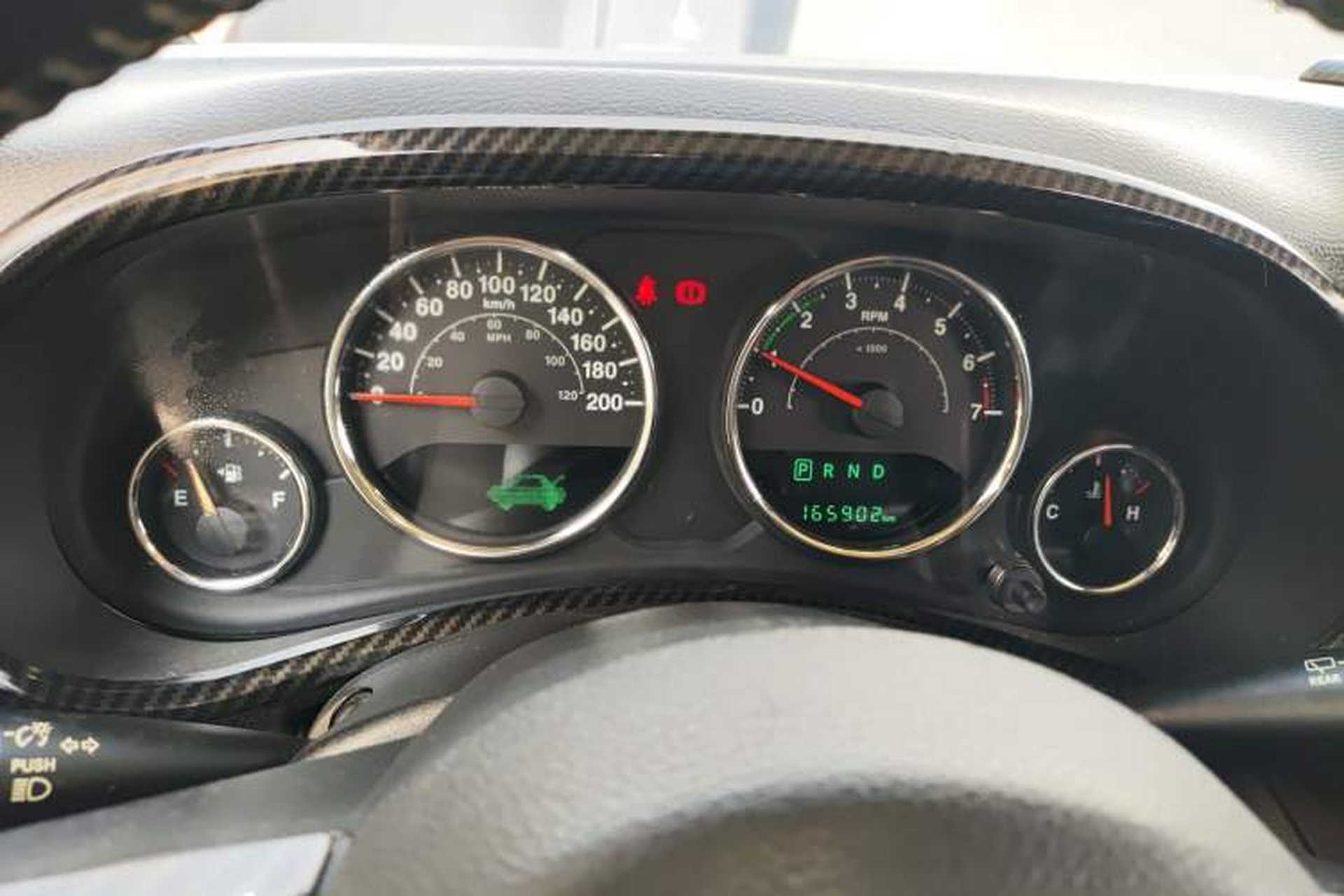 Used Jeep Wrangler 2015 3.0L Sahara Four-Door Comfort Edition Instrument Cluster