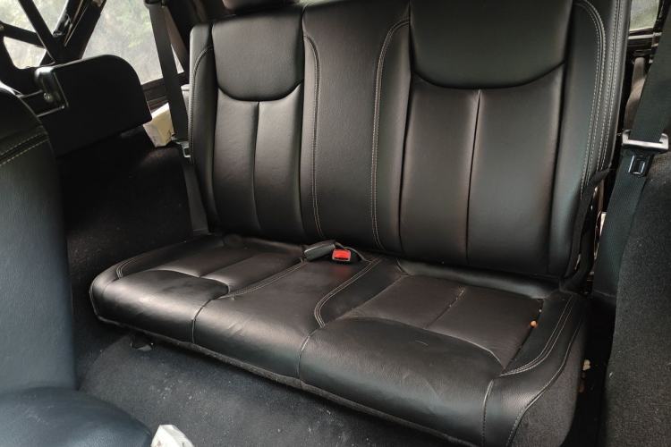 Used Jeep Wrangler 2015 3.6L Rubicon Two-Door Comfort Edition Left Rear Seat