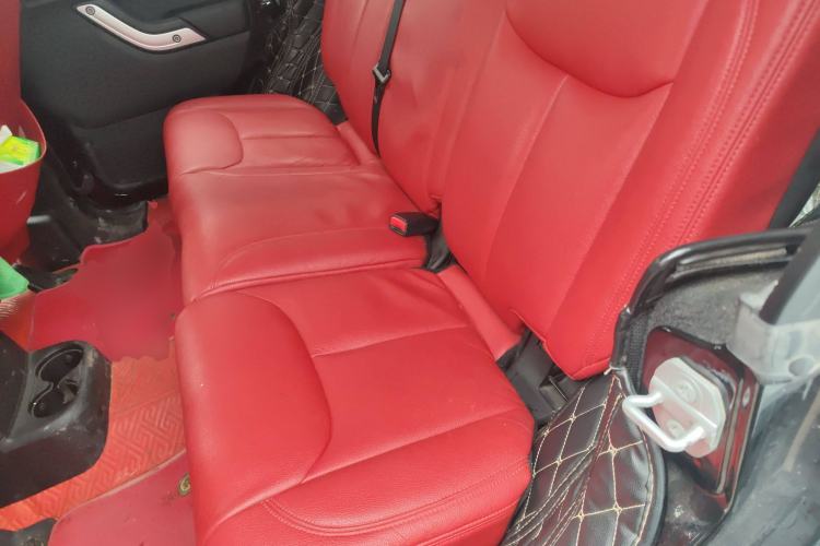 Used Jeep Wrangler 2015 2.8TD Sahara Four-Door Comfort Edition Left Rear Seat