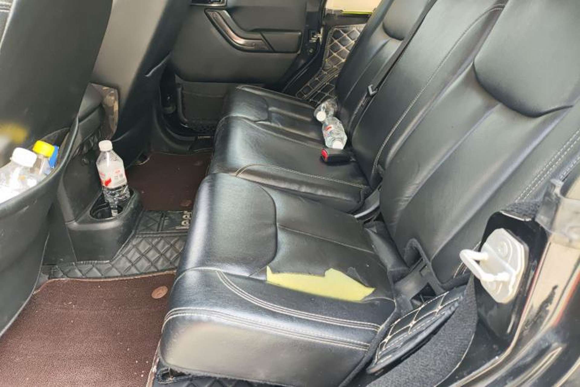 Used Jeep Wrangler 2015 3.0L Sahara Four-Door Comfort Edition Left Rear Seat