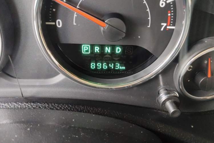 Used Jeep Wrangler 2015 3.0L Sahara Four-Door Comfort Edition Odometer Close Up