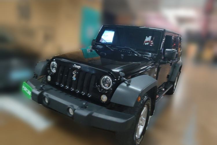 Used Jeep Wrangler 2015 3.6L Rubicon Four-Door Edition Guazi used car, China used car export, Used car for sale, Used  cars, Cheapest cars for sale