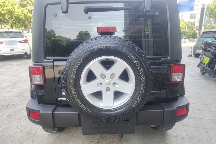 Used Jeep Wrangler 2015 2.8TD Sahara Four-Door Comfort Edition Rear