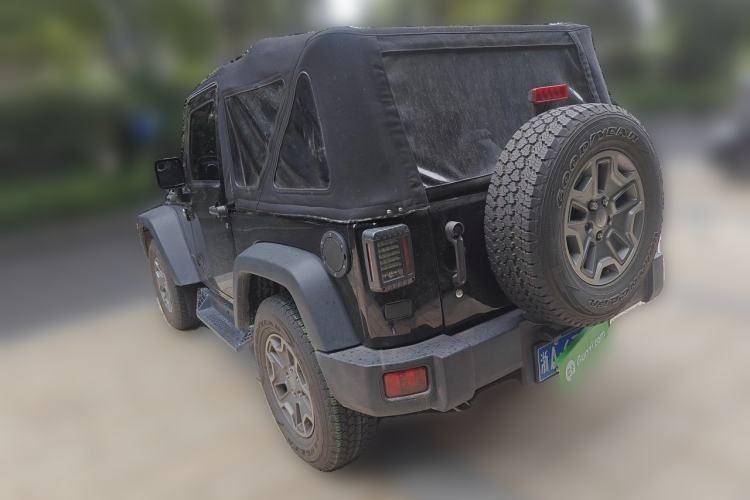 Used Jeep Wrangler 2015 3.6L Rubicon Two-Door Comfort Edition Rear Left 45 Deg