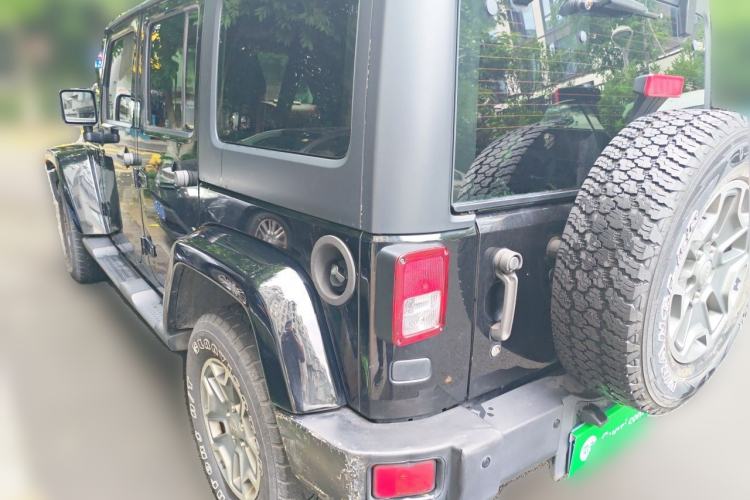 Used Jeep Wrangler 2015 3.0L Sahara Four-Door Edition Rear Left 45 Deg