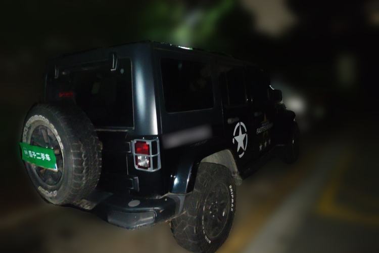 Used Jeep Wrangler 2015 3.0L Sahara Four-Door Comfort Edition Rear Right 45 Deg