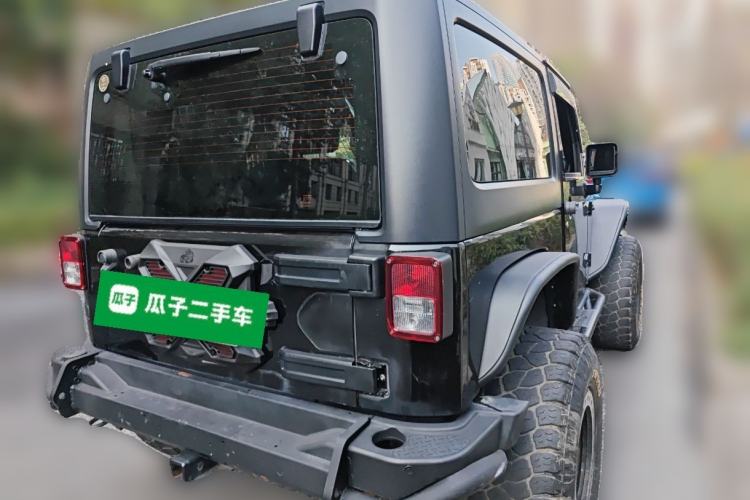 Used Jeep Wrangler 2015 3.6L Rubicon Two-Door Comfort Edition Rear Right 45 Deg