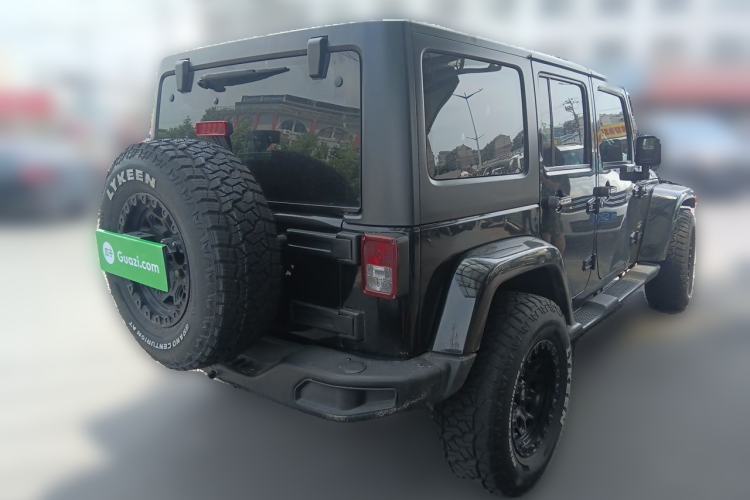 Used Jeep Wrangler 2015 3.0L Sahara Four-Door Comfort Edition Rear Right 45 Deg