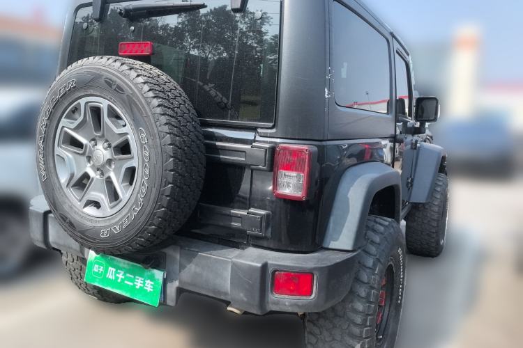 Used Jeep Wrangler 2015 3.6L Rubicon two-door model Rear Right 45 Deg