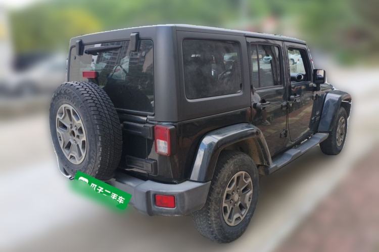 Used Jeep Wrangler 2015 3.0L Sahara Four-Door Comfort Edition Rear Right 45 Deg