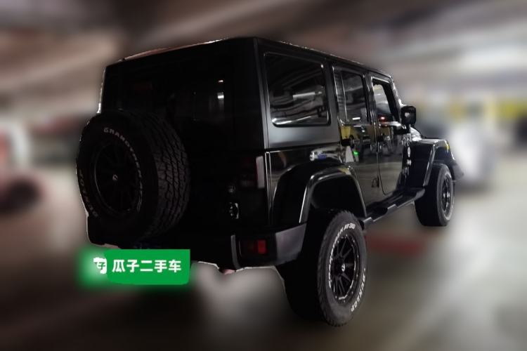 Used Jeep Wrangler 2015 3.0L Sahara Four-Door Edition Rear Right 45 Deg