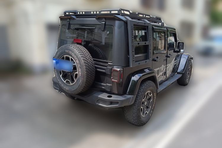 Used Jeep Wrangler 2015 3.0L Sahara Four-Door Edition Rear Right 45 Deg
