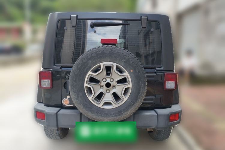 Used Jeep Wrangler 2015 3.0L Sahara Four-Door Comfort Edition Rear