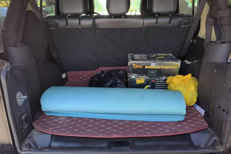 Used Jeep Wrangler  Trunk