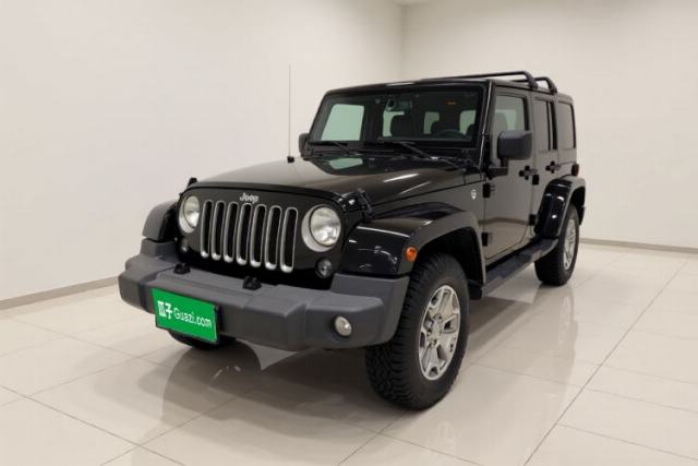 Jeep Wrangler 2015 3.0L Sahara Four-Door Comfort Edition d’occasion