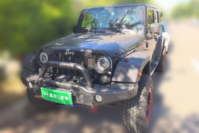 Used Jeep Wrangler 2015, 3.6L Automatic, 5 Seats, Parallel Import