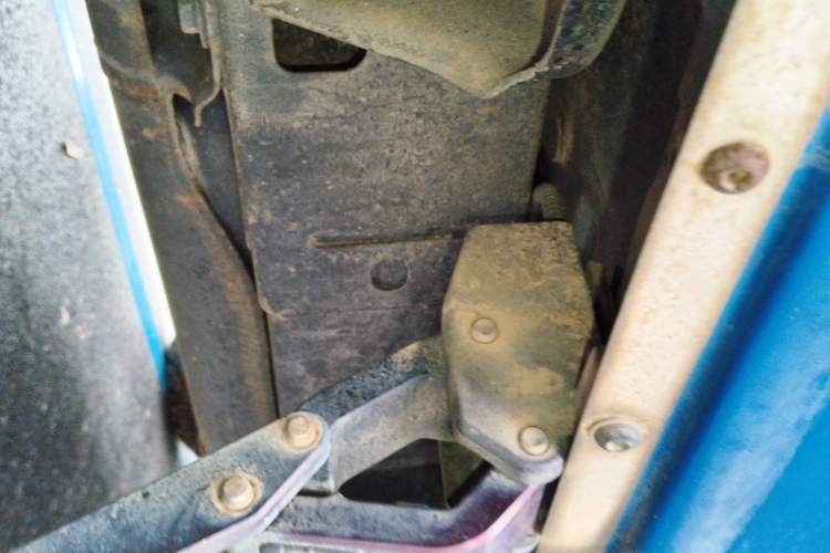 Used Jeep Wrangler 2015 3.0L Sahara Four-Door Comfort Edition Chassis Rear Right