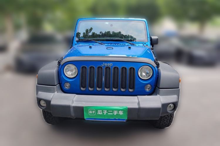 Used Jeep Wrangler 2015 3.6L Rubicon Four-Door Edition Front