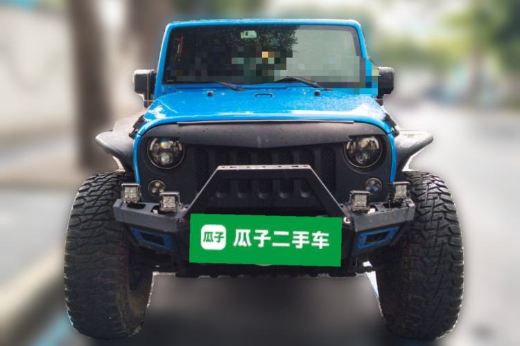 Used Jeep Wrangler 2015 3.0L Sahara Four-Door Comfort Edition Front