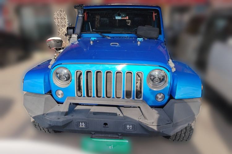 Used Jeep Wrangler 2015 3.0L Sahara Four-Door Comfort Edition Front