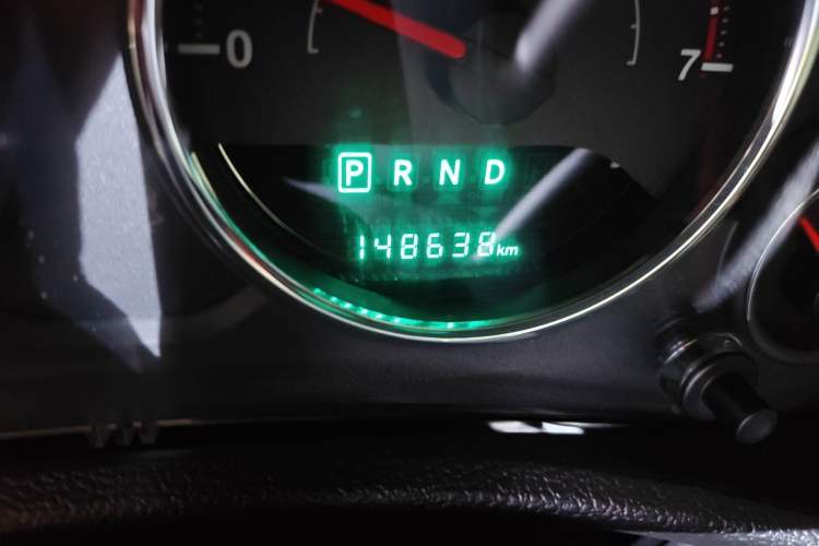 Used Jeep Wrangler 2015 3.0L Sahara Four-Door Comfort Edition Odometer Close Up