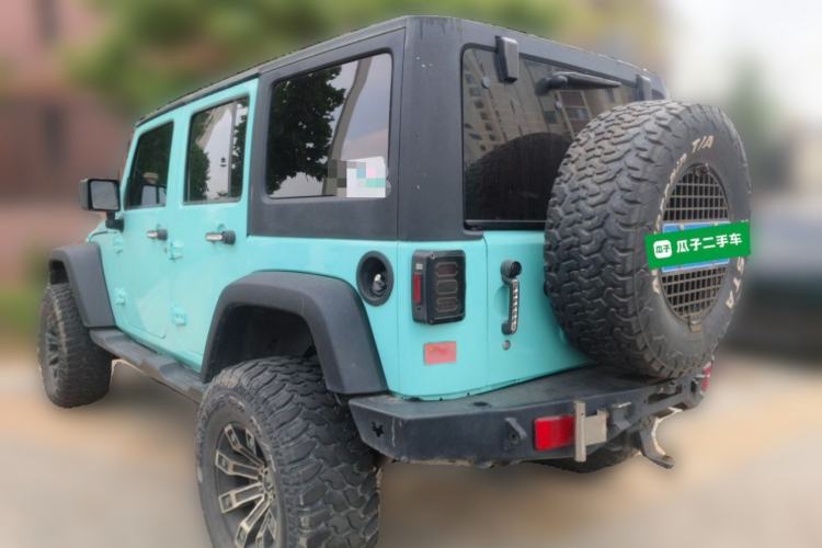 Used Jeep Wrangler 2015 2.8TD Sahara Four-Door Comfort Edition Rear Left 45 Deg