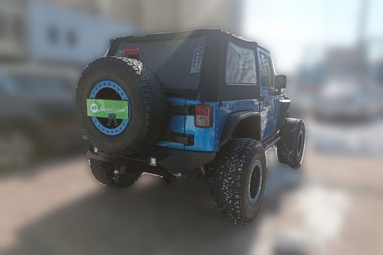 Used Jeep Wrangler 2015 3.6L Rubicon Two-Door Comfort Edition Rear Right 45 Deg