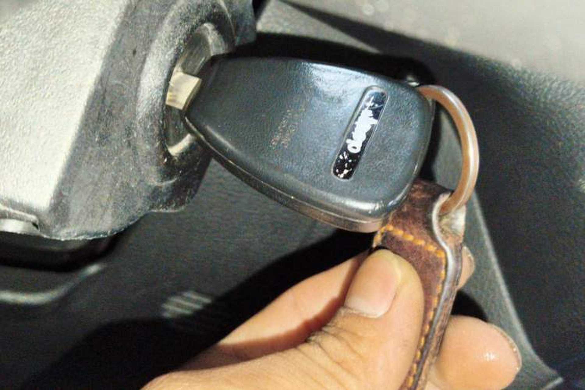 Used Jeep Wrangler 2015 3.0L Sahara Four-Door Comfort Edition Vehicle Key