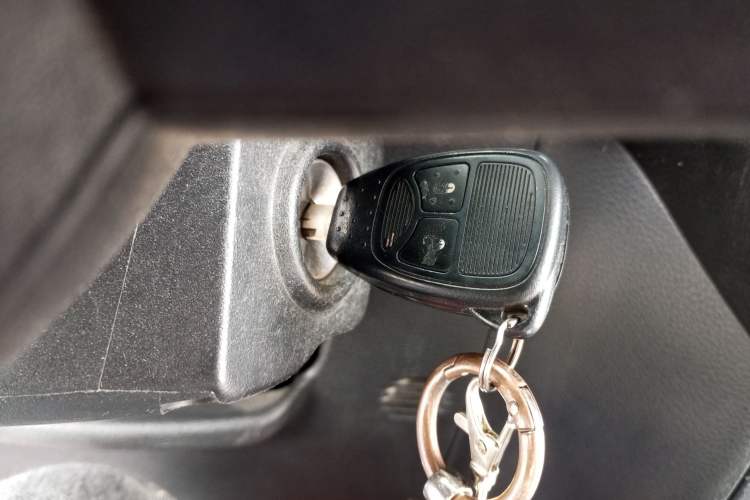 Used Jeep Wrangler 2015 3.0L Sahara Four-Door Edition Vehicle Key