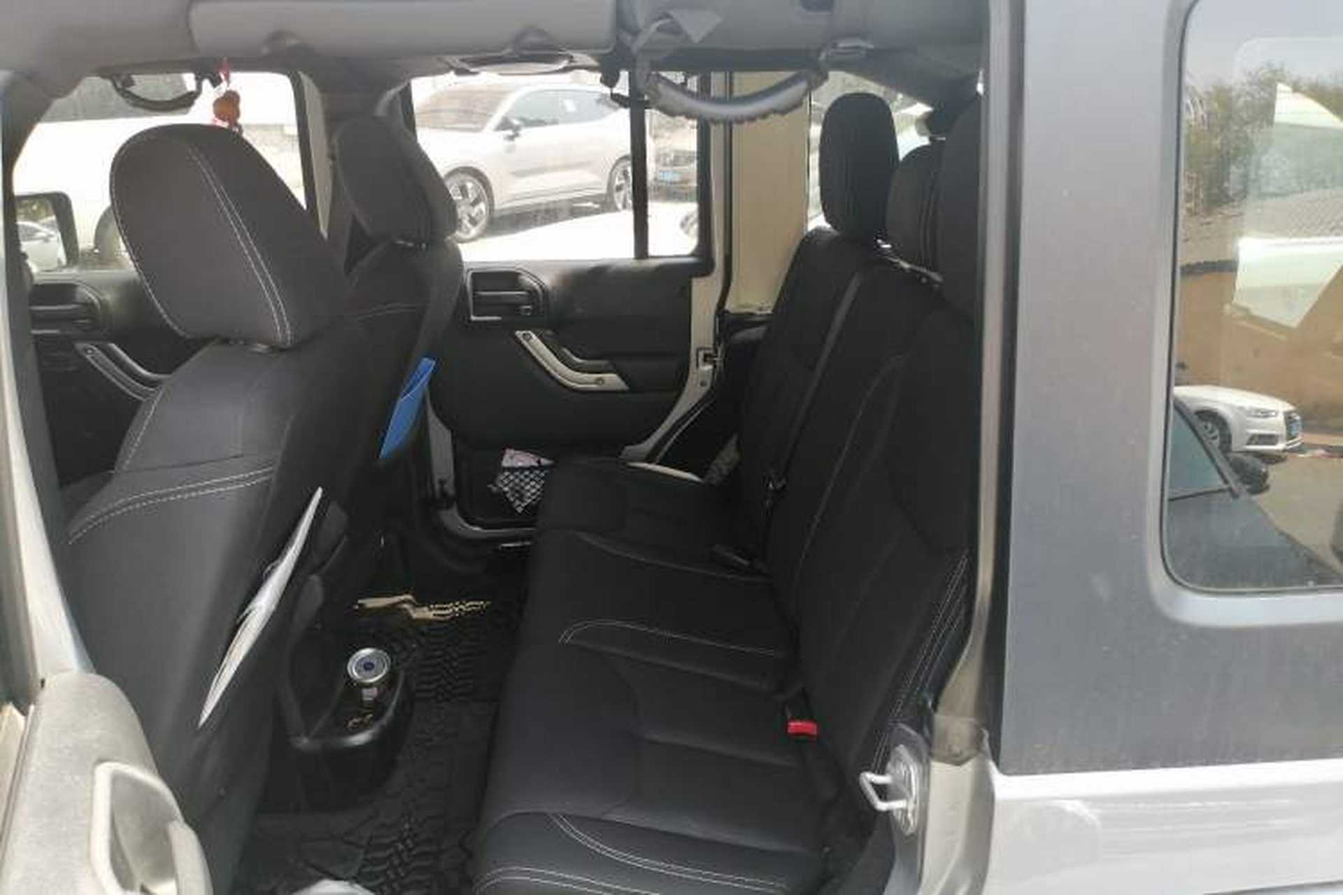 Used Jeep Wrangler 2015 2.8TD Sahara Four-Door Comfort Edition Left Rear Seat