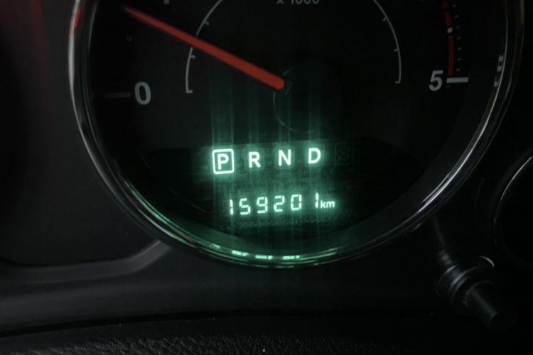 Used Jeep Wrangler 2015 2.8TD Sahara Four-Door Comfort Edition Odometer Close Up