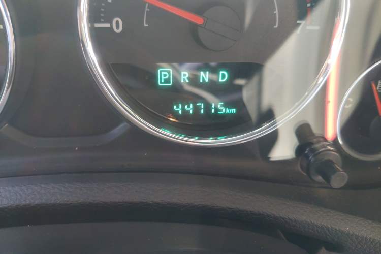 Used Jeep Wrangler 2015 3.0L Sahara Four-Door Comfort Edition Odometer Close Up