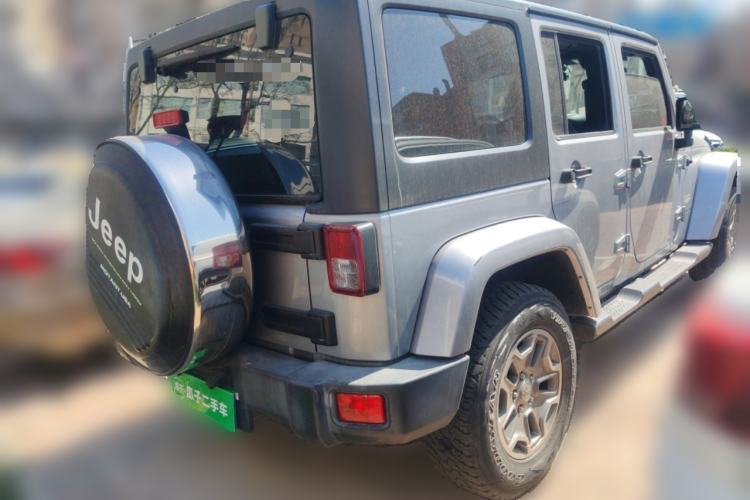 Used Jeep Wrangler 2015 3.0L Sahara Four-Door Comfort Edition Rear Right 45 Deg