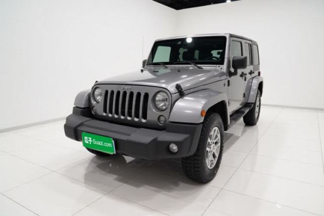 Used Jeep Wrangler 2015 3.0L Sahara Four-Door Comfort Edition